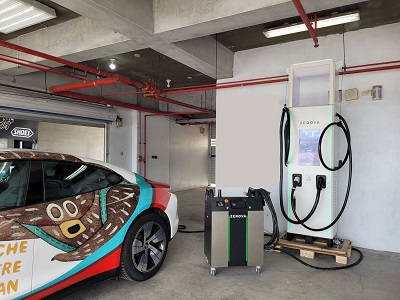 馳諾瓦科技支持純電賽車發展 進駐大鵬灣國際賽道　移動式充電樁30kW、大功率360kW實現快充應用1